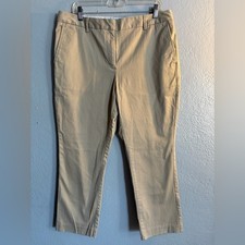Lands' End Tan mid rise Women's trousers. Straight leg. SZ 14. Pockets.