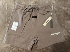 NEW Fear of God Essentials Shorts Desert Taup Size Medium 100% Authentic ✅