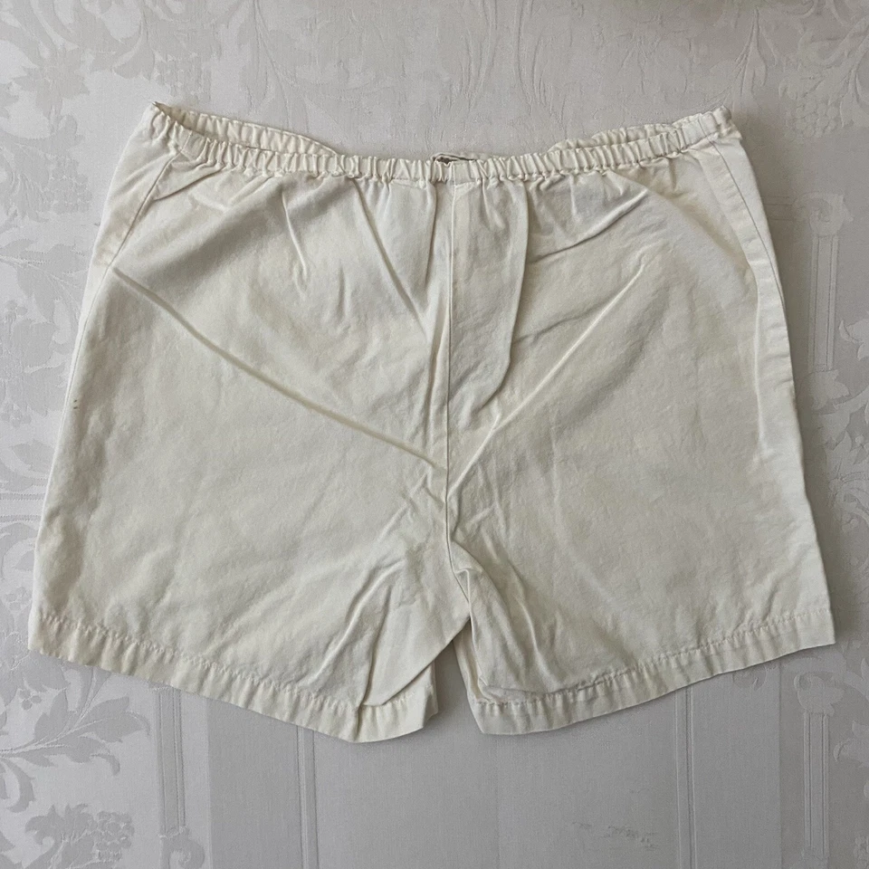 Vintage LL Bean Cordão Chino Curto Bege Feminino Tamanho XS Cintura 33 Costura Interna 5 - Imagem 2 de 4