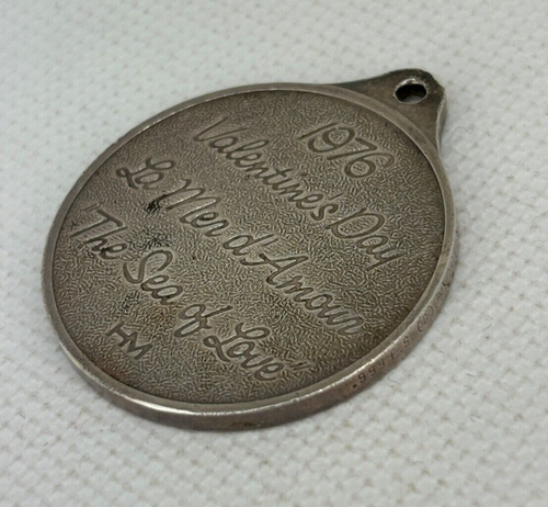 Colgante Ficha Plata Fina Hamilton 1976 Día de San Valentín EL MAR DEL AMOR 999 - Imagen 4 de 5