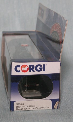 CORGI RAIL LEGENDS 1:120 ST97604 LNER 4-6-2 A3 CLASS 4472 FLYING SCOTSMAN BOXED - Picture 11 of 13