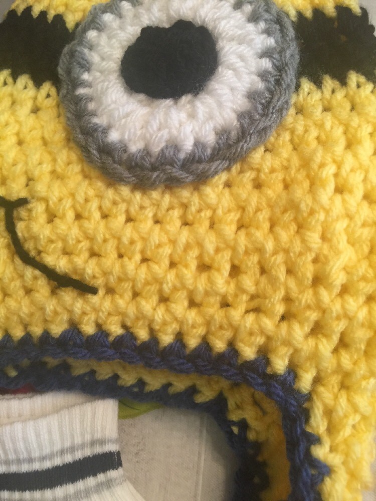 Crochet Knit Minion Baby/Toddler Hat With 2 Pr Of Socks Hand Made Free Shipping image 4