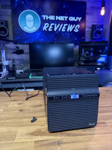 Synology DS423 with 4x 10 TB Seagate Iron Wolf NAS hard drives (40TB Total)