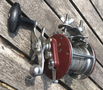 bourne bond fishing reel BONEFISH & TARPON TRUST SALTWATER REELS pole design that conveniently keeps the line out of the way when youre on the water Fish-Pole Reel Combo - B'n'M