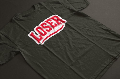 Camiseta LOSER Divertida Letra Colegiada, Camiseta Unisex - Imagen 8 de 8