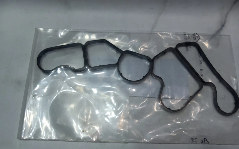 Cubierta de distribución de junta de filtro de aceite de motor Mercedes-Benz 2721840000 OEM NUEVO Foto 3 de 4