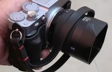 Square Metal Aluminum Alloy Lens Hood+Cap For ZEISS Touit 1.8 32mm F1.8 Lens