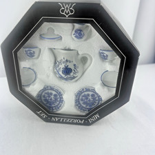 VTG REUTTER Porzellan Miniature Tea Set Doll House Germany Porcelain in BOX