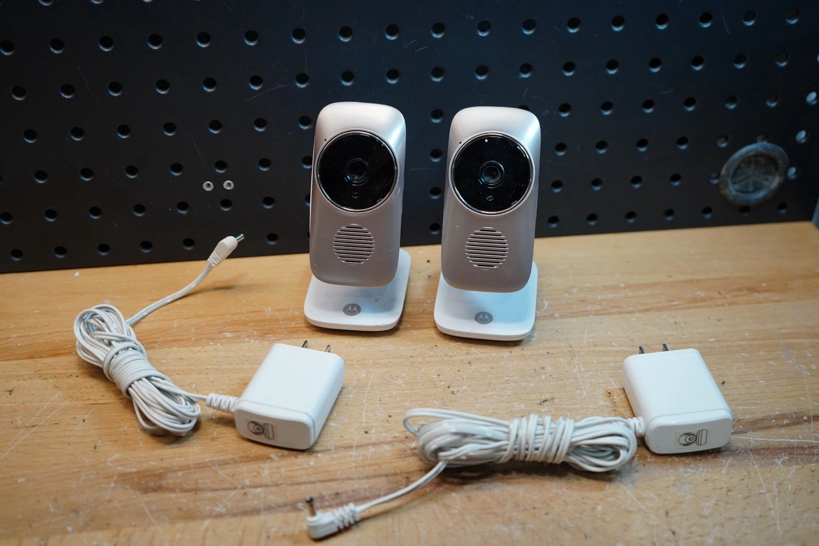 (D) Motorola MBP845CONNECT Baby Monitor 2 Camera LOT