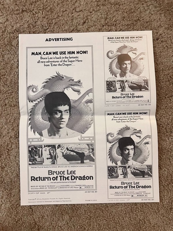Return of the Dragon 1972 Movie Pressbook 11x14 Bruce Lee Chuck Norris