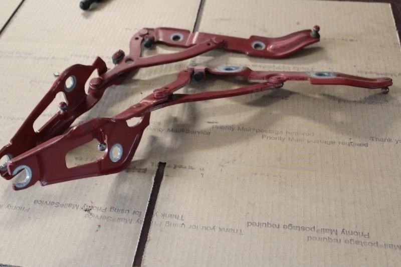 BMW 328i 335i 328xi 2007 2008 2009 2010 2011 tapa maletero bisagras soportes sedán Foto 2 de 4