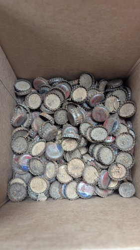 Huge Lot Vintage Bottle Caps Cork Pepsi Coke Sun Drop Golden Cola 6 lbs pounds - Picture 1 of 6