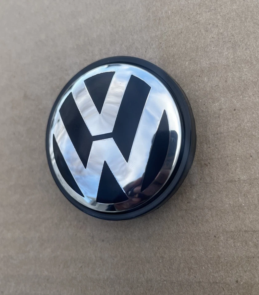 Cubierta de tapa central de rueda OEM NUEVA 1995-2006 Volkswagen Golf Jetta 6N0-601-171-BXF Foto 2 de 4