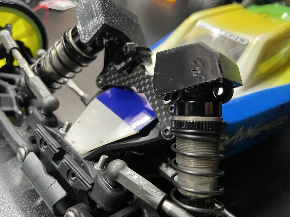 Tlr 22 5.0 dc offroad buggy slider - Image 3 of 4