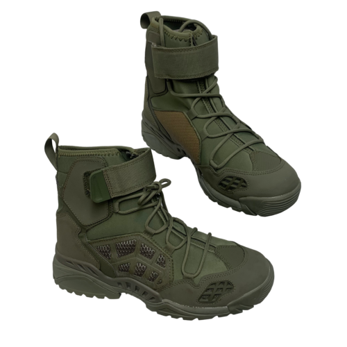 Magnum Water Spider Combat Boots, Size: 9 Mens Lightweight British Army UNUSED - Afbeelding 1 van 7