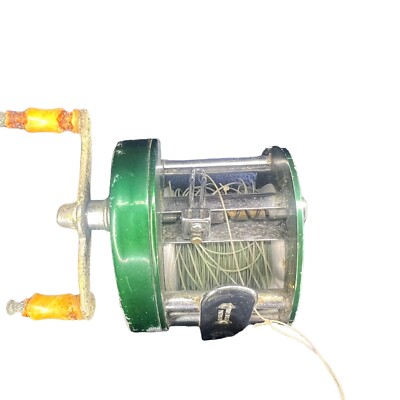 リール Shakespeare 1973D Sportcast MODEL FK Vintage Shakespeare Sportcast Direct Drive Model FK 1973D