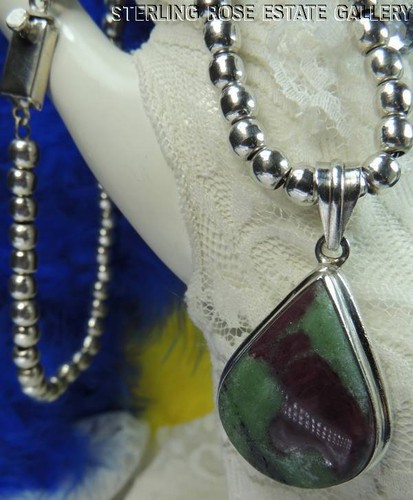 ZOISITE PENDANT on a 6mm BEADED all Sterling Silver 0.925 Vintage 20" NECKLACE - Picture 4 of 6