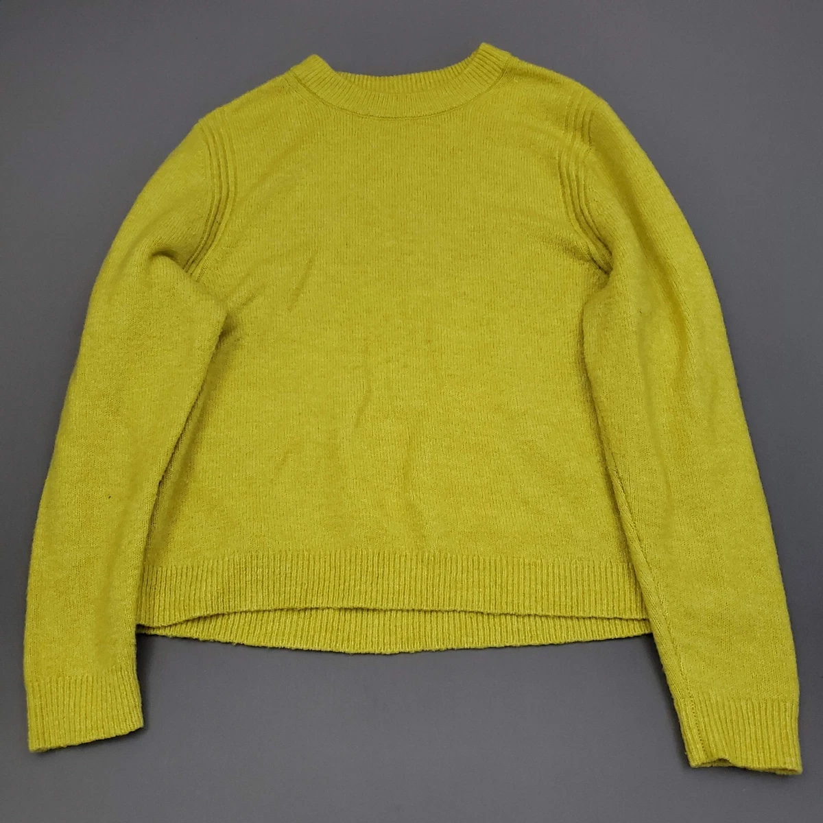 Pea green sweater sale
