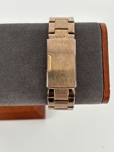 Fossil Riley 38mm Rose Gold Tone Day/Date Quartz Watch W/Bracelet & Battery - Picture 6 of 9