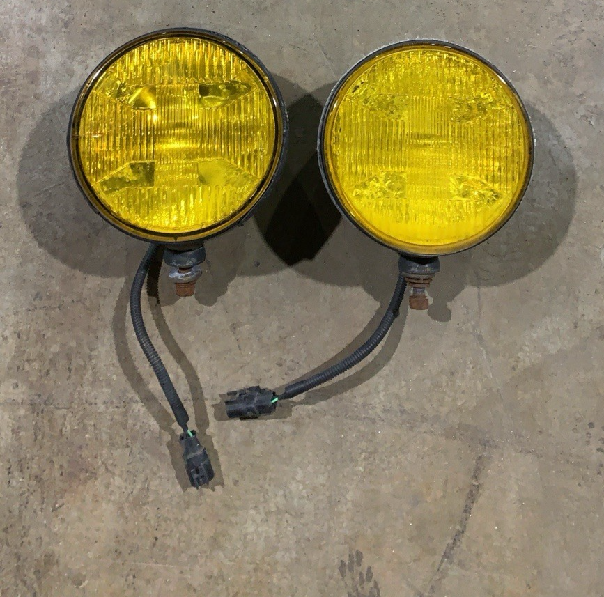Rare Vintage JDM Toyota Optional Nihon Giken Used Fog Lights