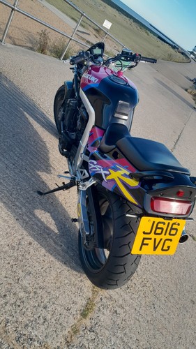 Suzuki GSXR750 Slingshot - Picture 5 of 14