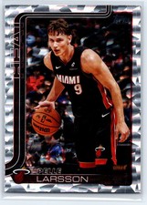 2025-26 Topps #79 Pelle Larsson Crackleboard