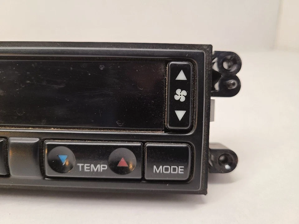 Nissan Pathfinder 2001-2002 control de temperatura AC 275004W900 Foto 2 de 4