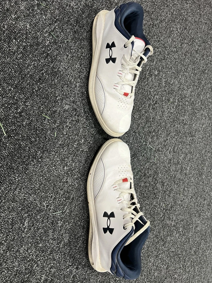 zapatos de golf under armour sin clavos Foto 2 de 4