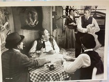 SUPER RARE! 8X10 1952 ORIG "CARRIE" Laurence Olivier Jennifer Jones Eddie Albert