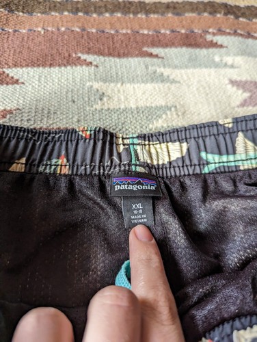 Patagonia Kids Baggies Shorts 5 In Swim Shorts Boy XL 14-16 Fly 50 Ink Black - Picture 3 of 6