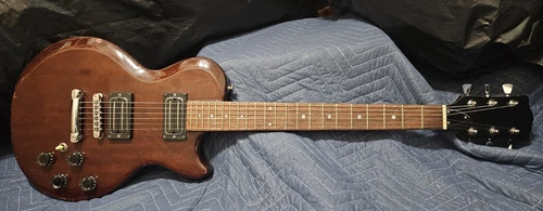 Memphis  Les Paul electric guitar   .SEE VIDEO 