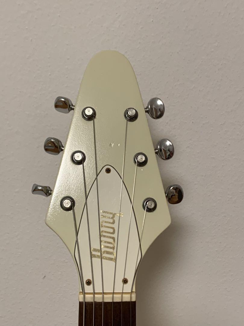 Electric Guitar Burny RFV-75 Flying V Cream White Good Electric Guitar Burny RFV-75 Flying V Cream White Good