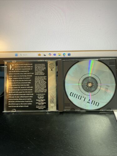 Indigo Girls, Out Loud + Various Artists, 1995, Knitting Factory. Very Good - Picture 3 of 3