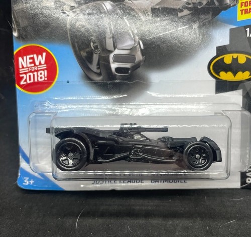 HW HOT WHEELS 2018 HW BATMAN #1/5 JUSTICE LEAGUE BATMOBILE BLACK HOTWHEELS VHTF - Picture 2 of 2
