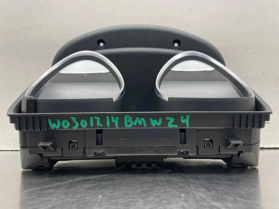 BMW Z4 2014 velocímetro cuadro de instrumentos calibre Rdstr 60 k MPH OEM 84245968 Foto 3 de 4