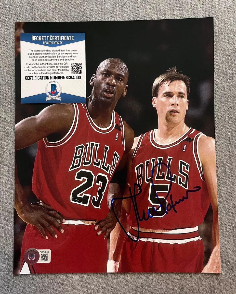 John Paxson SIGNED 8x10 Chicago Bulls w/ Michael Jordan