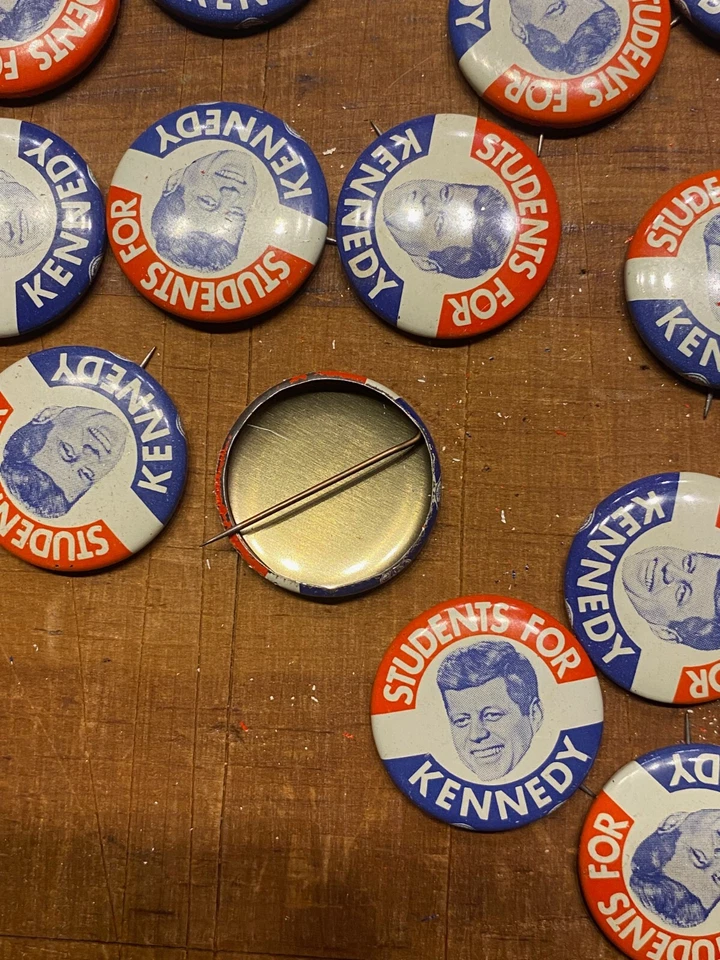 Lote de 20 botones Pinback "Estudiantes por Kennedy" de colección, campaña presidencial JFK Foto 2 de 4