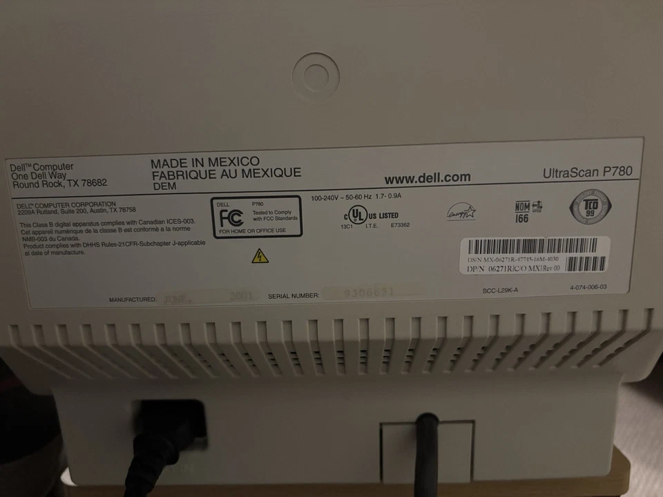 Dell Trinitron 17" P780 Ultrascan VGA CRT Monitor Vintage - Image 2 of 4