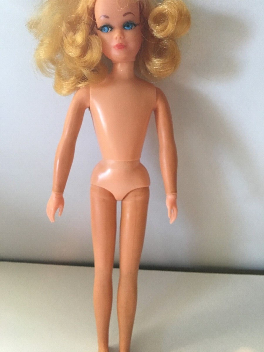 Vintage Mattel Barbie little sister Vintage Mattel Barbie little sister