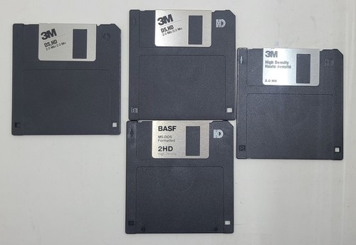 Vintage Plastic Floppy Disk Storage Case Holder Flip Top Lid & 4- 3.5" Diskettes - Picture 7 of 15