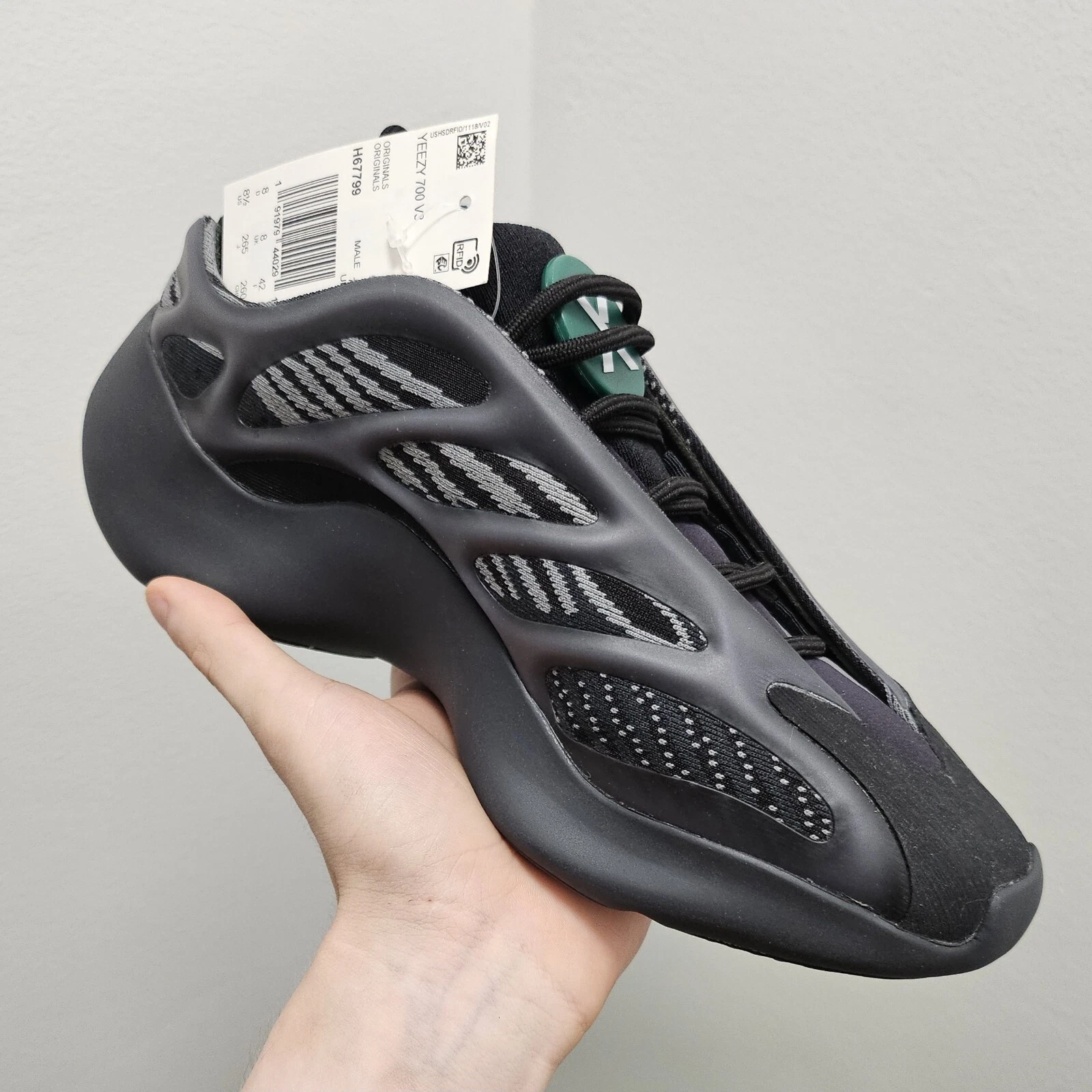 Adidas Yeezy 700 V3 Alvah taglia US uomo 8 5 e donna 9 5 H67799