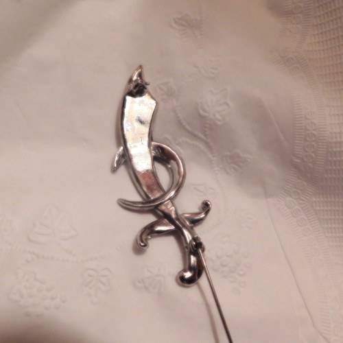 VTG SHRINERS SCIMITAR AND CRESCENT FEZ PIN WHITE & RED RHINESTONE BROOCH 3 1/4 " - Picture 6 of 6
