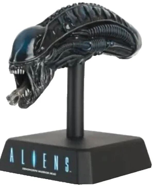 Figuras de acción de resina Predator y accesorios