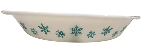 Vintage Pyrex  1-1/2 Quart Divided Dish Turquoise On White Snowflake No Lid