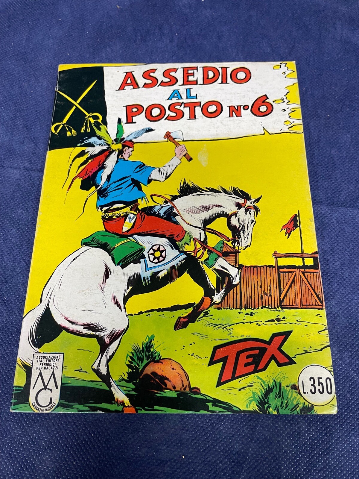 Foto 1 di 7