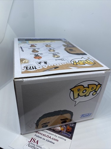 Oscar Nunez Signed Funko Pop The Office Oscar Martinez #1132 Autograph JSA COA - Picture 5 of 6