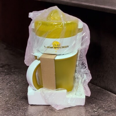 THE LEMONADER by Salton Homemade Fresh Quick Easy Lemonade Maker 2.5 Quart 
