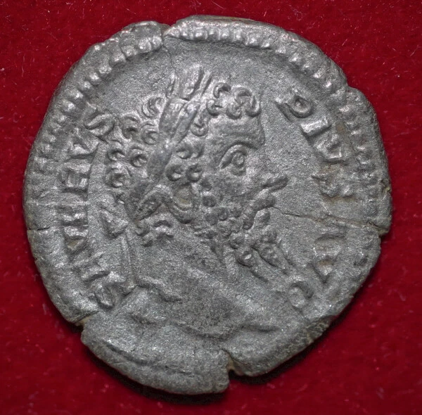 Moneda Antiguo Imperio Romano SEPTIMIO SEVERO Liberalitas Plata Denario Foto 3 de 4