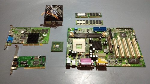 Epox EP-8KTA3L+ Socket 462 + AMD ATHLON XP 2000 + TARJETA GRÁFICA ATI RAGE 128 PRO 1 - Imagen 2 de 15