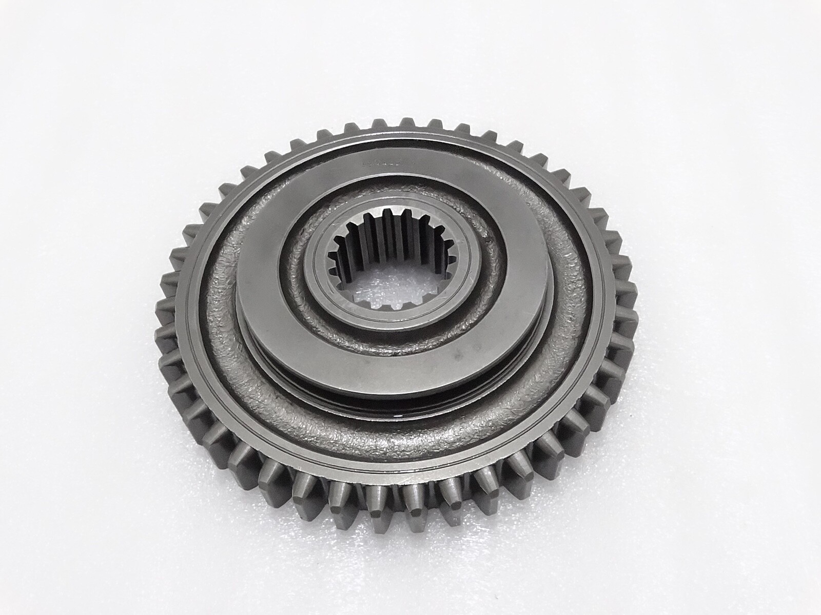 HQ MASSEY FERGUSON 1035 LOW SPEED GEAR ( 44 TEETH )